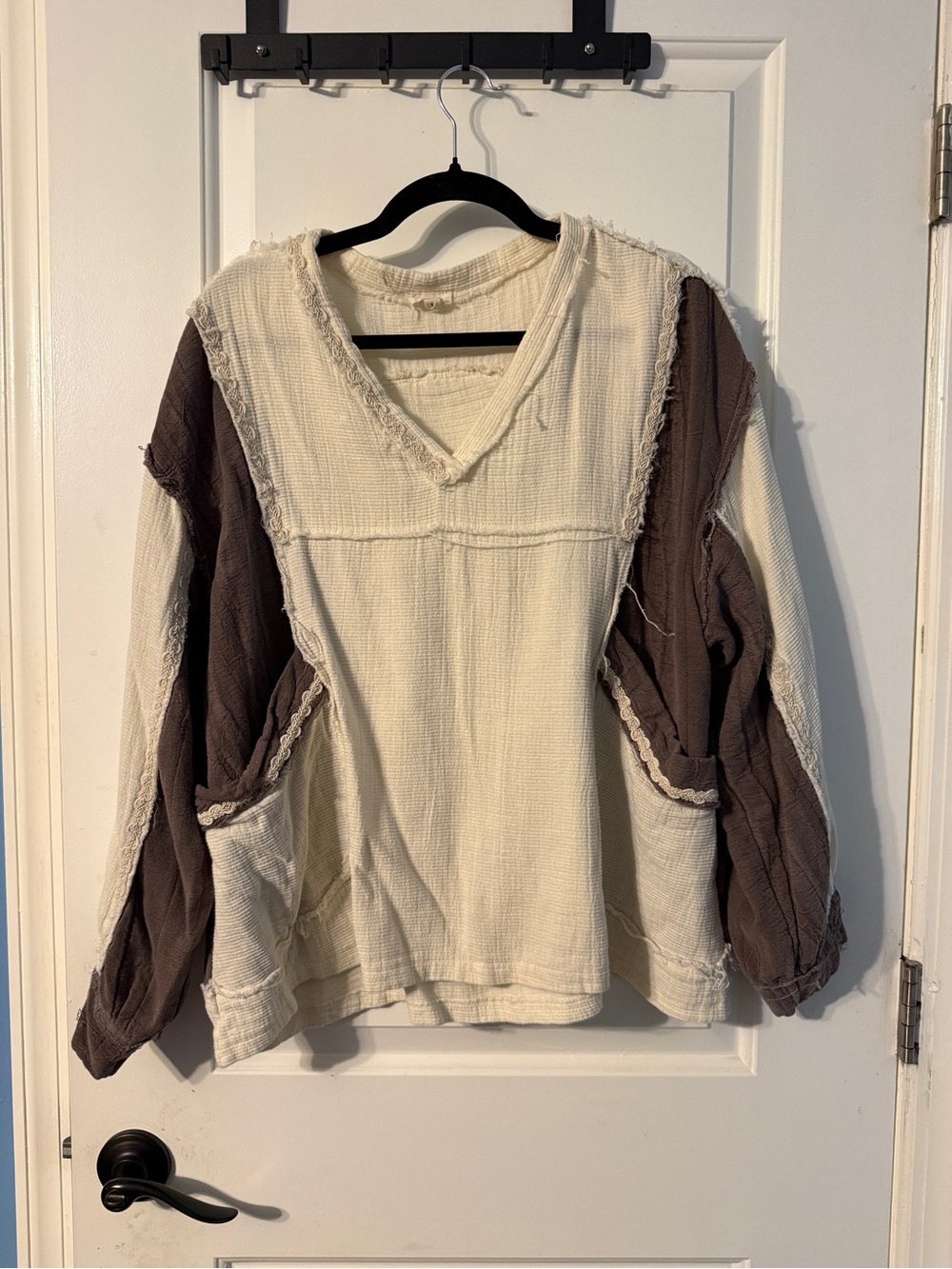 POL Cream Waffle-Knit V-Neck Pullover